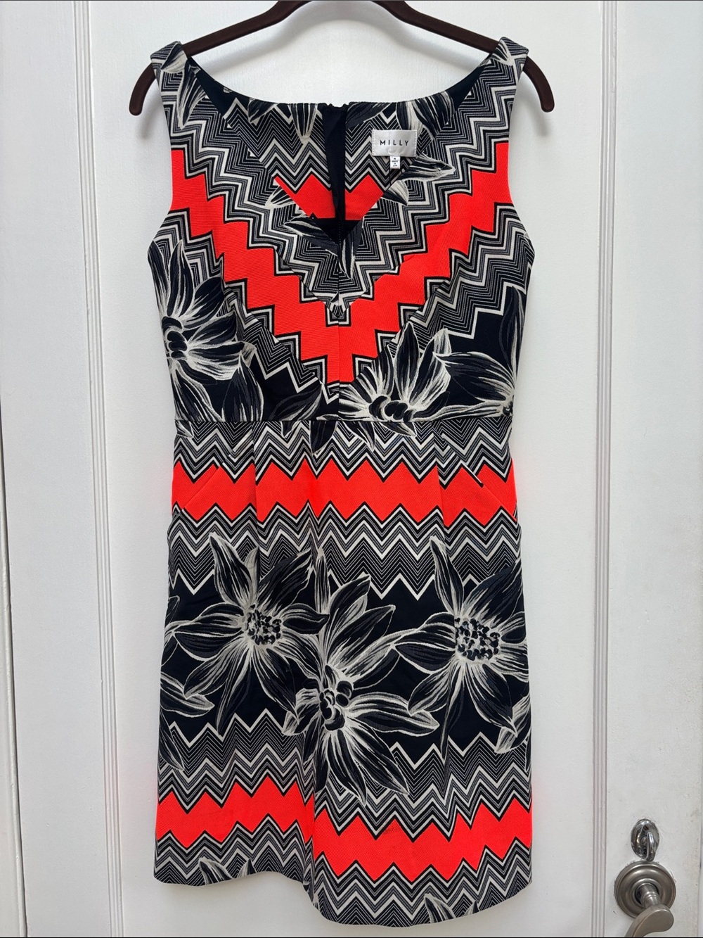 Milly 4 Mitered sheath dress w pockets NWT